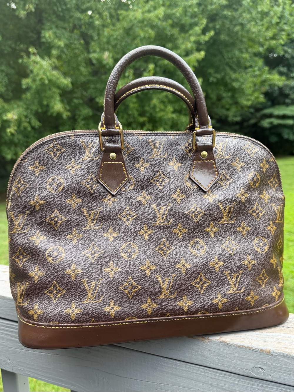 Louis Vuitton Vintage Alma Handbag  Satchel